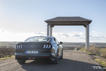 Ford Mustang Bullitt Prueba trasera