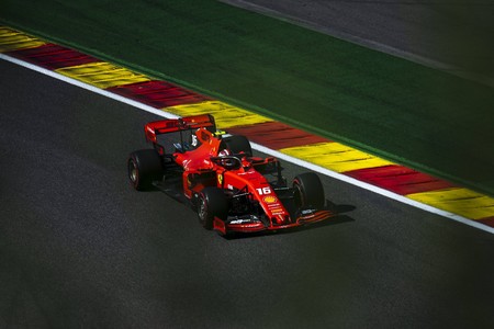 ¡Pole para Ferrari! Charles Leclerc vuela en Spa para batir de nuevo a Sebastian Vettel