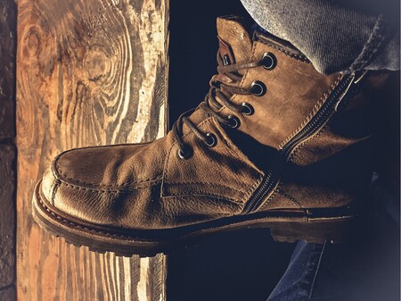Chollos en tallas sueltas de botas Panamá Jack, Timberland, Quiksilver o Helly Hansen