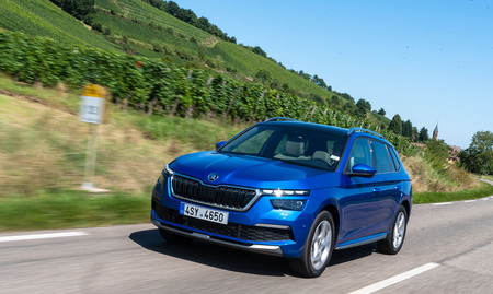 Probamos el Škoda Kamiq 2019: el primo hermano del Arona saca buena nota en habitabilidad y soluciones prácticas