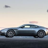 Así se muestra el Aston Martin DB11 horas antes de su estreno en Ginebra