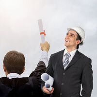 Si quieres empleabilidad y salarios altos, estas son las carreras que deberías estudiar: medicina e ingeniería son las mejores