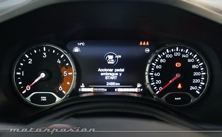 Jeep Renegade 650 23