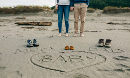 Pareja Playa Embarazo