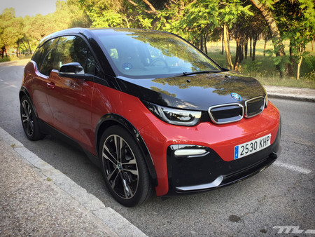 BMW i3s rojo prueba