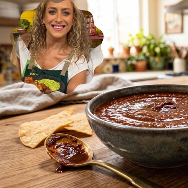 Linda Cherem, experta en cocina: “La salsa morita sabe mejor si añades consomé de pollo; es el toque para cualquier guiso”
 