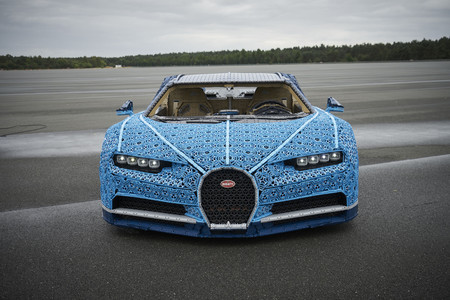 Bugatti Chiron Lego 5