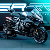 La moto más bestia del año viene de China, tiene 200 CV y parece una MotoGP full de alerones 