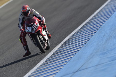 Leon Camier Jerez 2016 Sbk