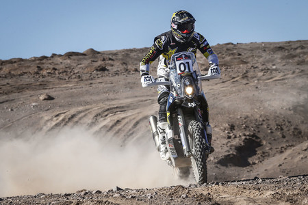 Pablo Quintanilla conquista los desiertos de Chile y vuelve a ganar el Atacama Rally