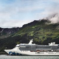 Se jubilaron en 2022, se fueron de crucero, han dado dos vueltas al mundo y no piensan volver: “Sale más barato que una residencia”