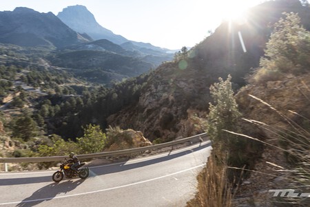 Triumph Trident 660 2026 Prueba 002