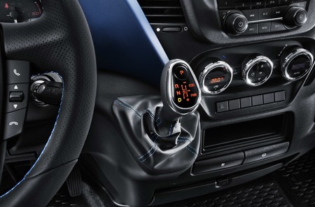 Iveco Daily 2018 002