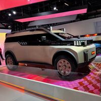 Primeiro dia do Salão do Automóvel de São Paulo atrai número expressivo e mostra que público estava com saudades do evento após 7 anos 