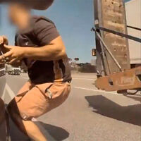 Orden de alejamiento de la AP-7 para un ladrón supuesto autor de hasta 106 robos en coches