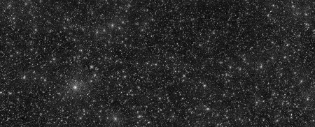 En esta imagen no estáis viendo un cielo estrellano, sino 25.000 agujeros negros