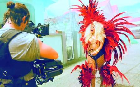 Nicki Minak revienta Trinidad y varias retinas en su nuevo vídeo