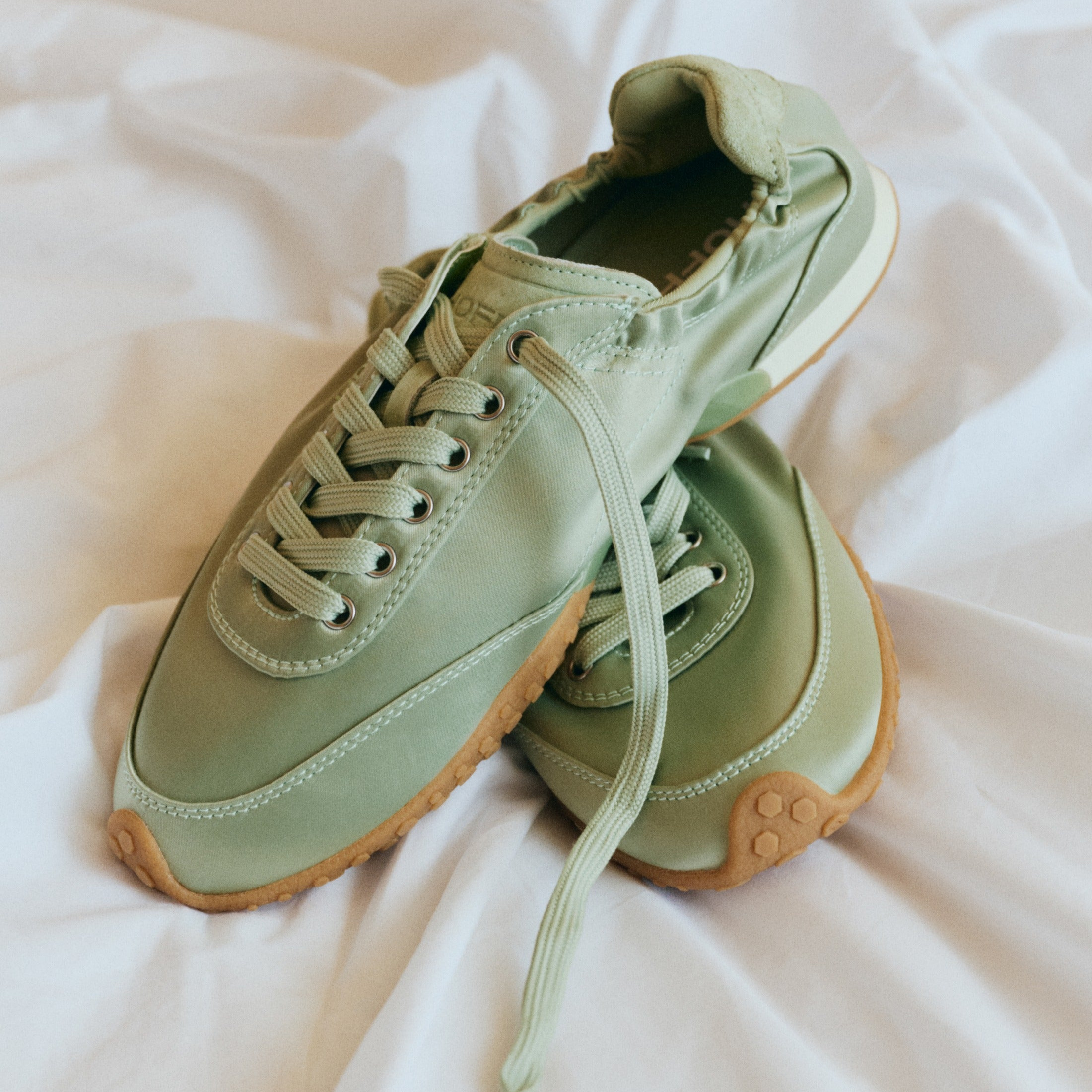 Hoff BRIDGE SATIN MINT
Zapatillas de mujer en satén bajas con suela de goma