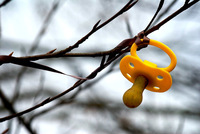 Utilizar el chupete demasiado tiempo puede afectar al desarrollo emocional de los niños, dicen