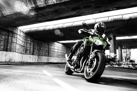 ¿Tienes el carnet A2 y quieres una Kawasaki Z900? Estás de suerte, llega la versión limitable