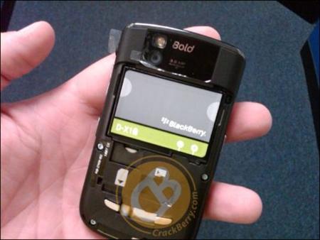 Blackberry Bold 9650: nuevo nombre, imágenes y fecha de presentación