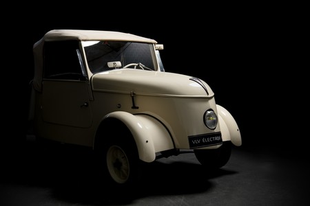 El Peugeot VLV de 1941 fue el primer coche eléctrico del león, nacido para combatir la escasez de gasolina