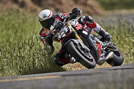 La Ducati Streetfighter V4 2020 se adelanta para correr en Pikes Peak, ¡y tiene alerones!
