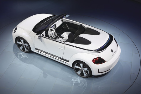 El Volkswagen E-Bugster se convierte en sin techo en Pekín