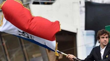 24 horas de Le Mans 2014: Fernando Alonso da la salida y se apunta para el futuro