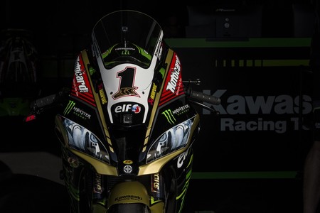 Rea Campeon De Mundo Decoracion Dorada 2