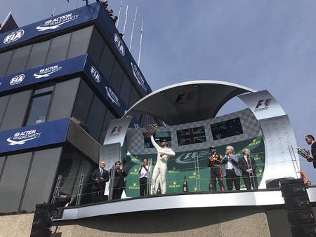 Sexta victoria de Lewis Hamilton en el GP de Canadá de F1. Alonso acaba en la grada