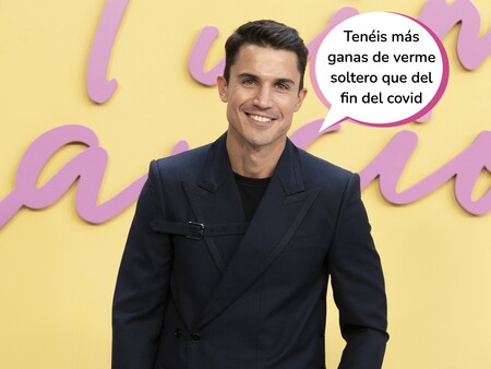 Álex González se pronuncia por primera vez sobre los rumores de su ruptura con María Pedraza en la presentación de 'Fuimos Canciones'