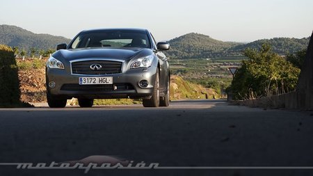 Infiniti M35h, presentación y prueba en Valencia (parte 2)