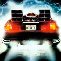 Hoy y solo hoy tienes una oportunidad única de ver el DeLorean de Regreso al Futuro por las calles de Barcelona 