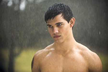 ¿Taylor Lautner es gay?