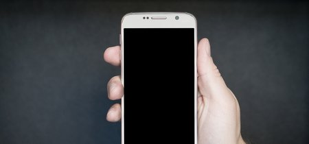 El 92,1 % de los internautas españoles se conecta a internet desde el móvil según la 20 encuesta Navegantes en la Red 