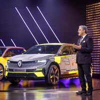 Renault dará una segunda vida a sus coches usados y reciclará baterías en su fábrica de Sevilla a partir de 2022