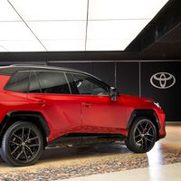 Confirmado: el fabricante que más coches ha vendido en 2025 no es el que está apostándolo todo al eléctrico	