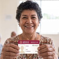 Suburbia ofrece un 5% de descuento a personas de 60 años o más que presenten su credencial INAPAM: estos son los requisitos