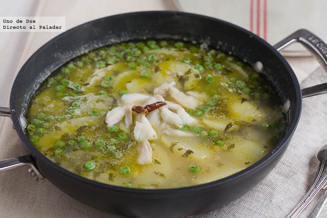 Receta clásica de patatas en salsa verde