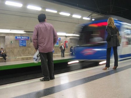 ¿Por qué es necesario subir el precio de los transportes públicos? [por Javier F. Escribano]