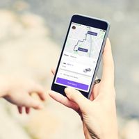 Cabify vuelve a operar en Barcelona con una flota de 300 coches: acepta los 15 minutos de precontratación