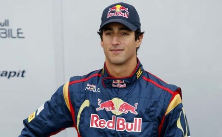 Daniel Ricciardo no cree que vaya a encontrar hueco en Toro Rosso