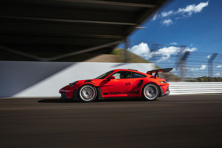 Porsche 911 GT3 RS 2023 Prueba Contacto 4