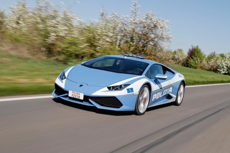 Lamborghini Huracán, el más nuevo miembro de la Patrulla de Carreteras Italiana
