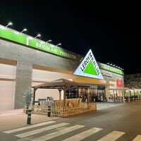 Leroy Merlin tiene la solución para la escasez de pellets: una económica y eficiente estufa de leña con la que ahorrar gas y electricidad