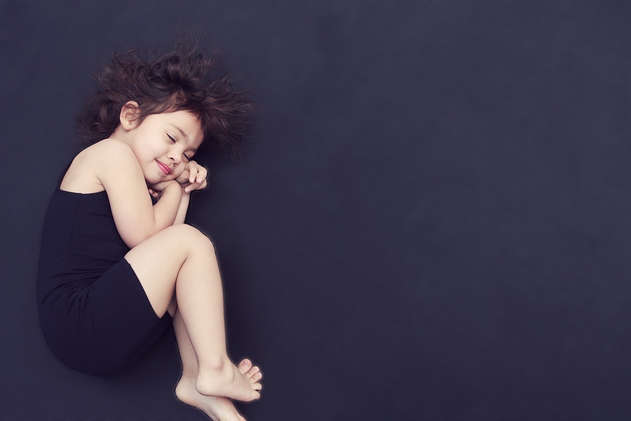 ¿Qué hacer si tu hijo se destapa por las noches?