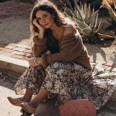 Zara, Mango y Sfera ya tienen las faldas midi más bonitas, cómodas y de tendencia para la primavera (y el verano) de 2026