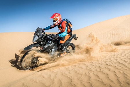 ¡La KTM 790 Adventure R está casi lista! Va a participar en el Ultimate Rally de Merzouga