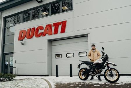 Henry Crew 35000miles